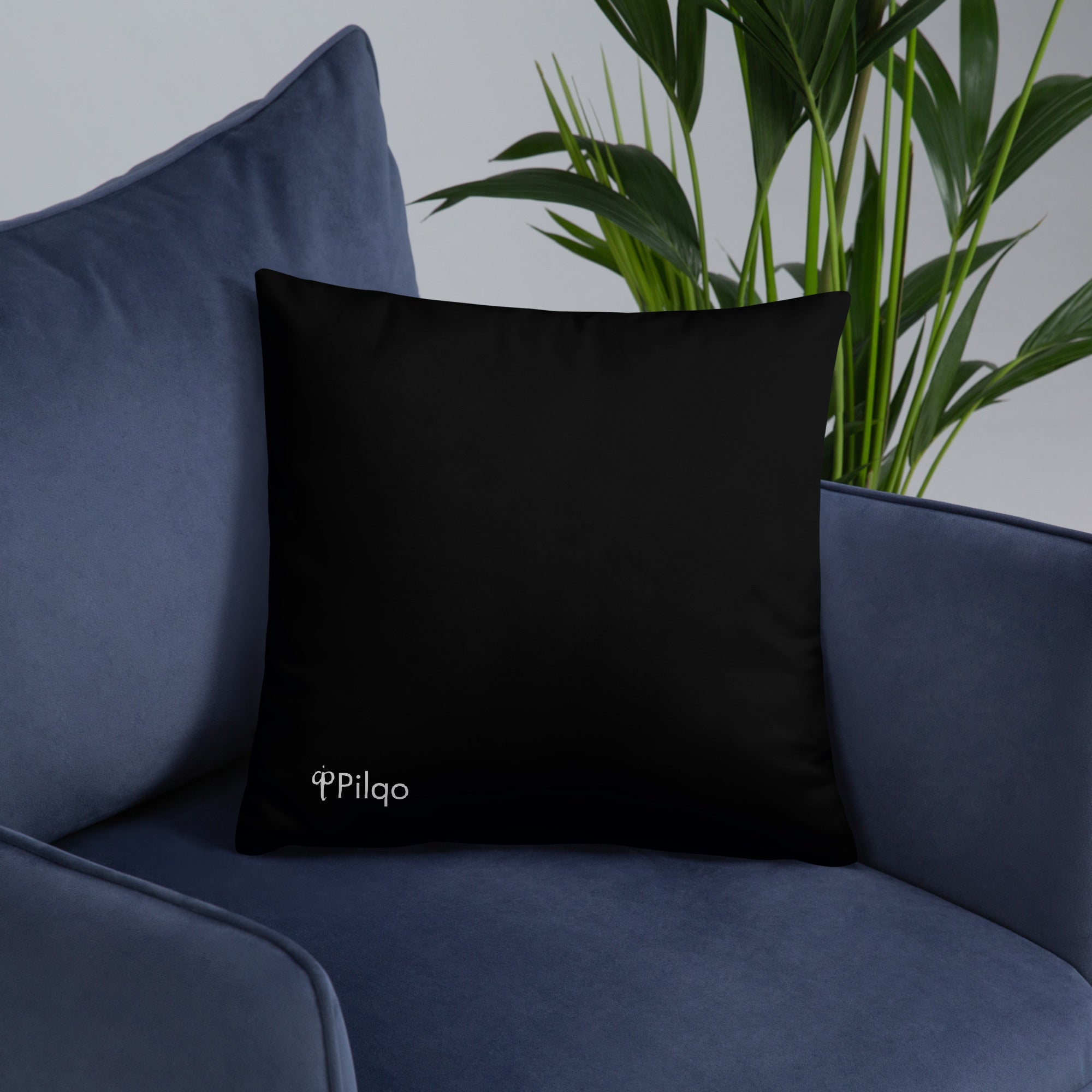 Basic Pillow with logo