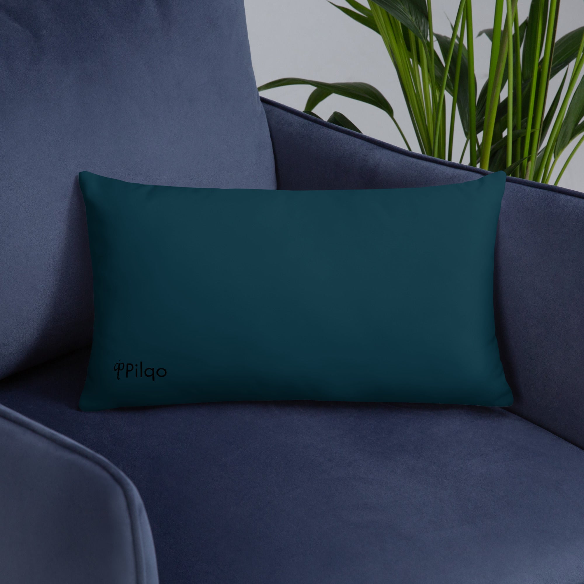 Basic Pillow with logo