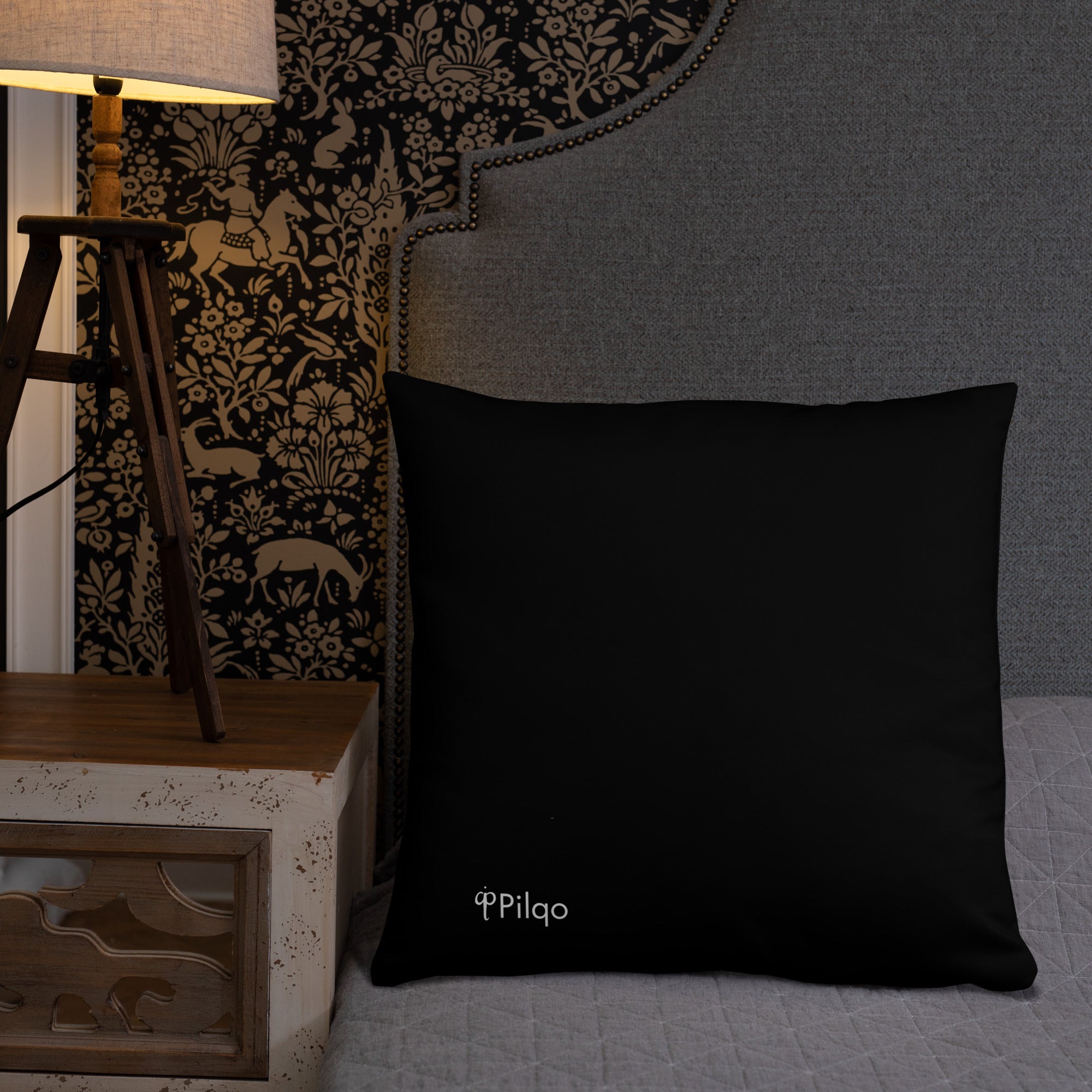 Basic Pillow with logo