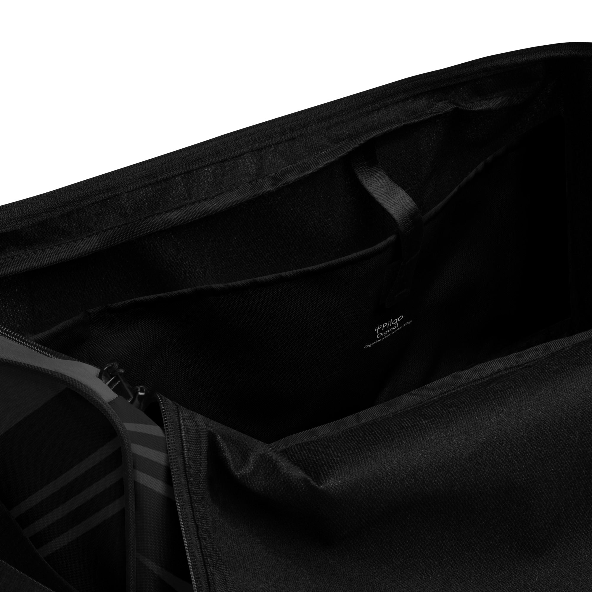 Duffle bag with logo