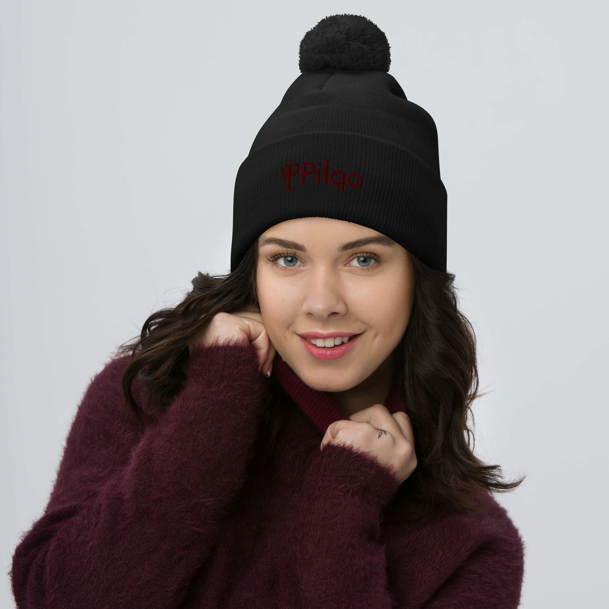 Pom-Pom Beanie with maroon logo