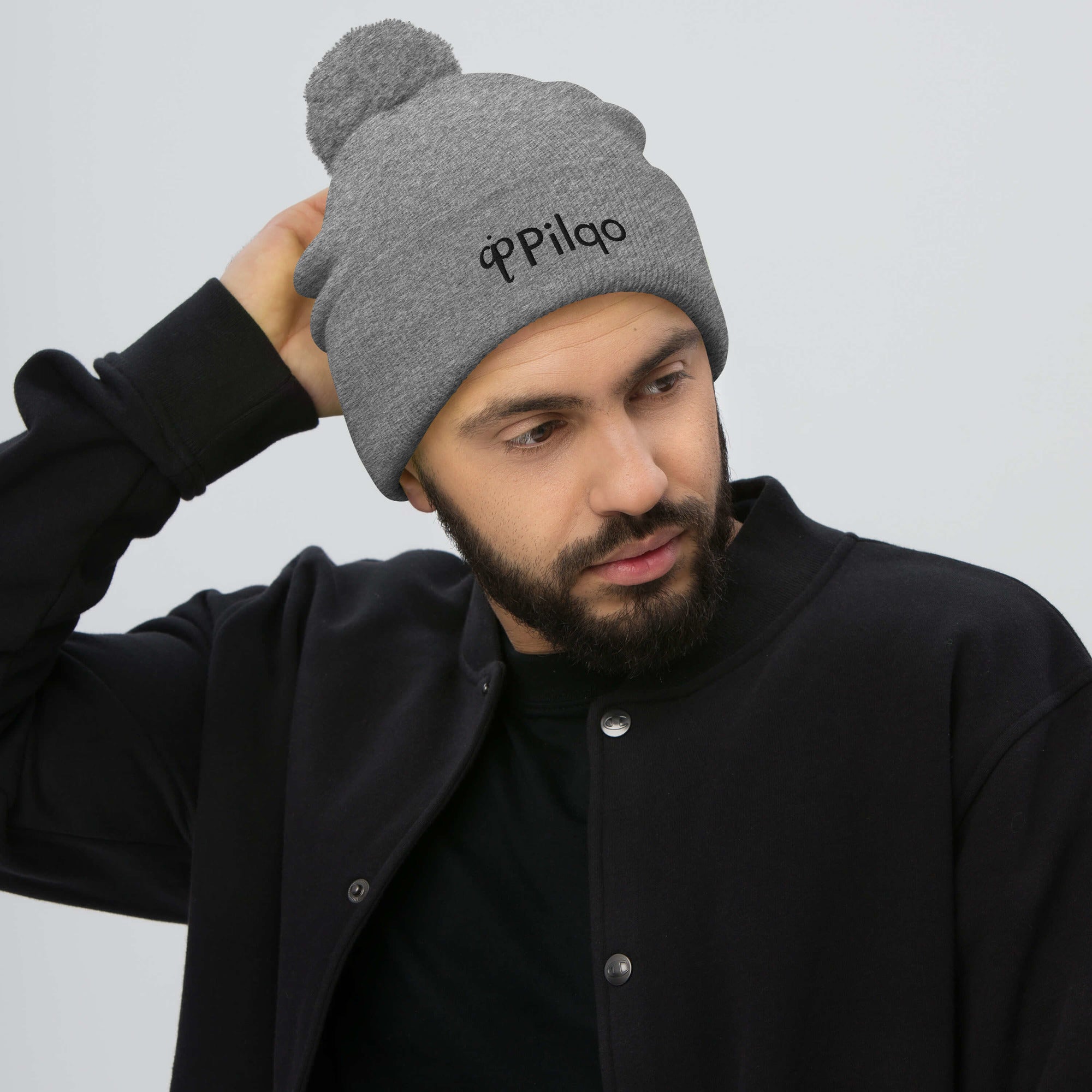 Pom-Pom Beanie with black logo