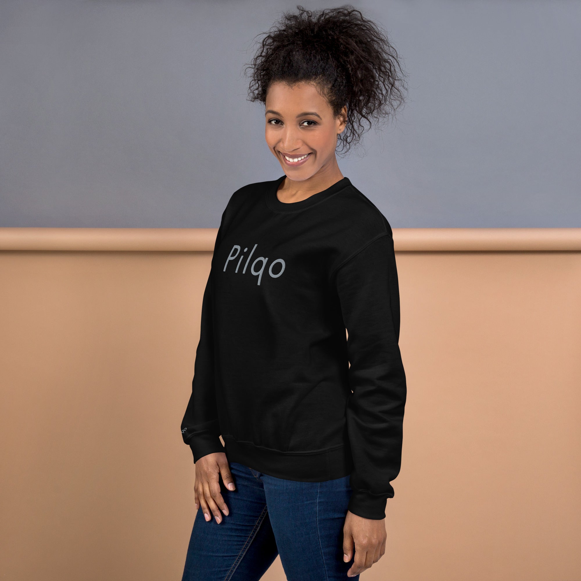 Sweatshirt with embroidery text