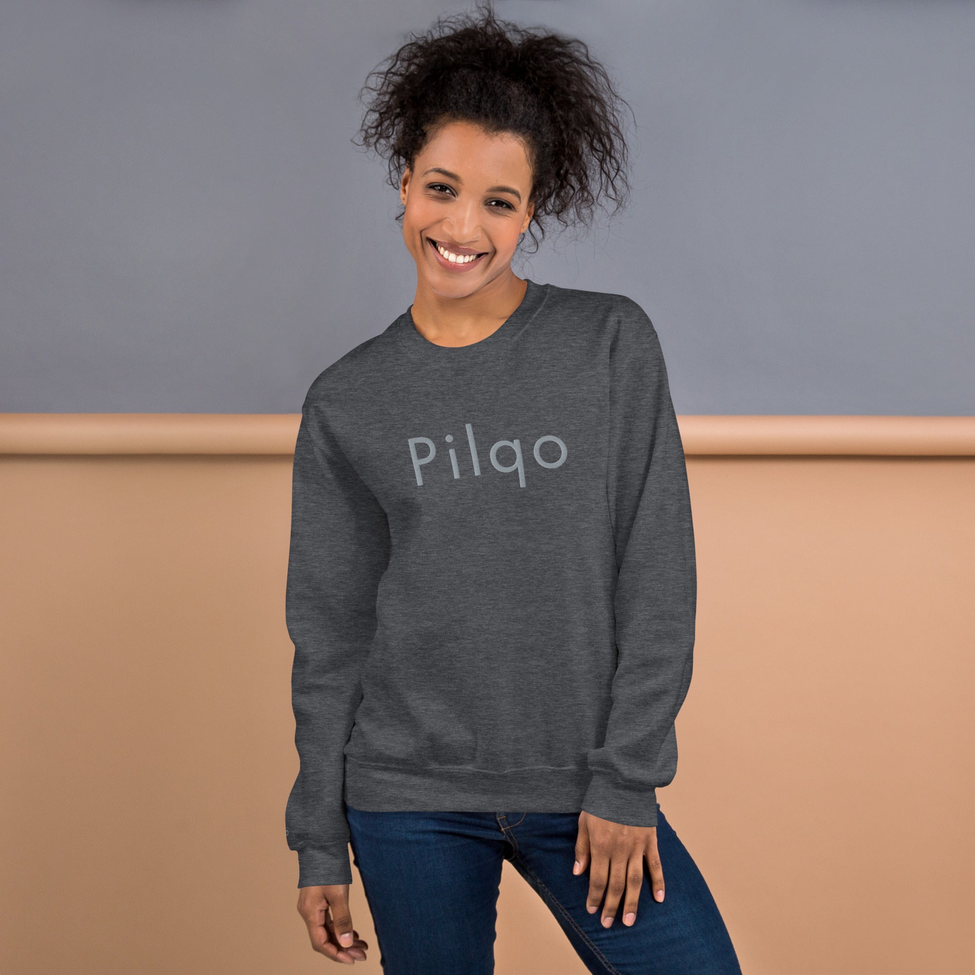 Sweatshirt with embroidery text