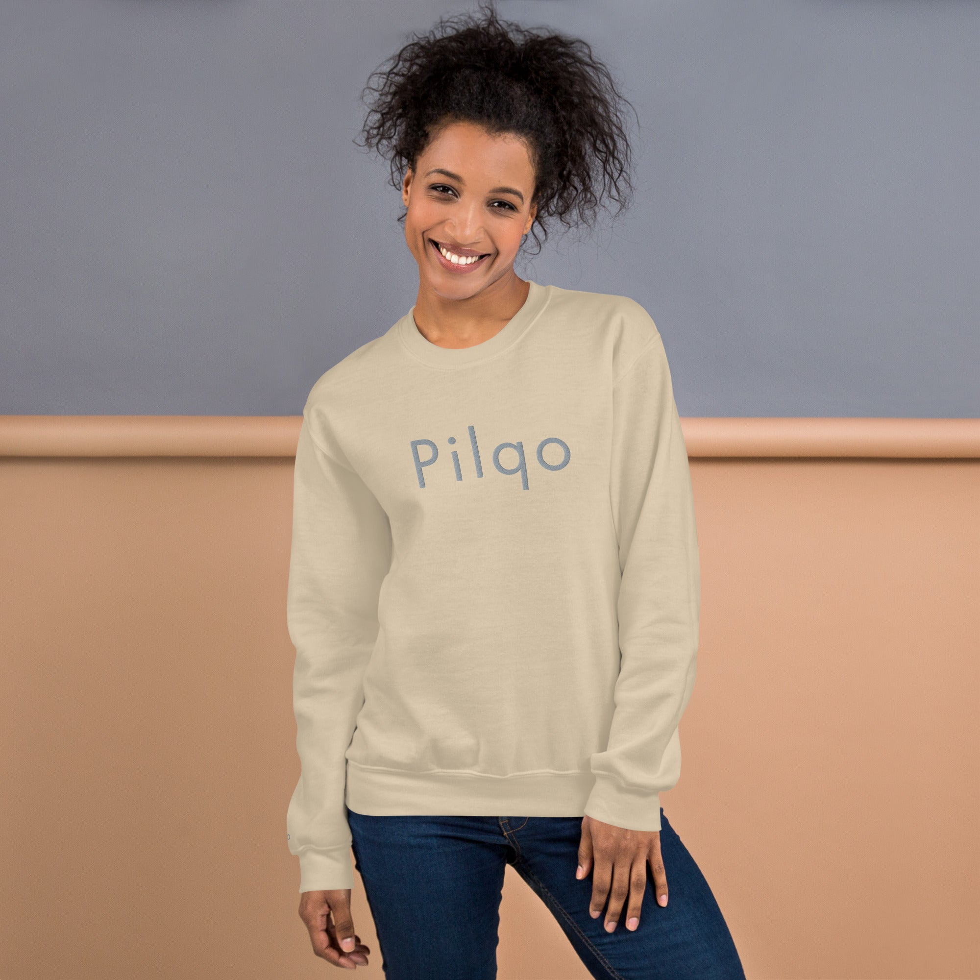 Sweatshirt with embroidery text