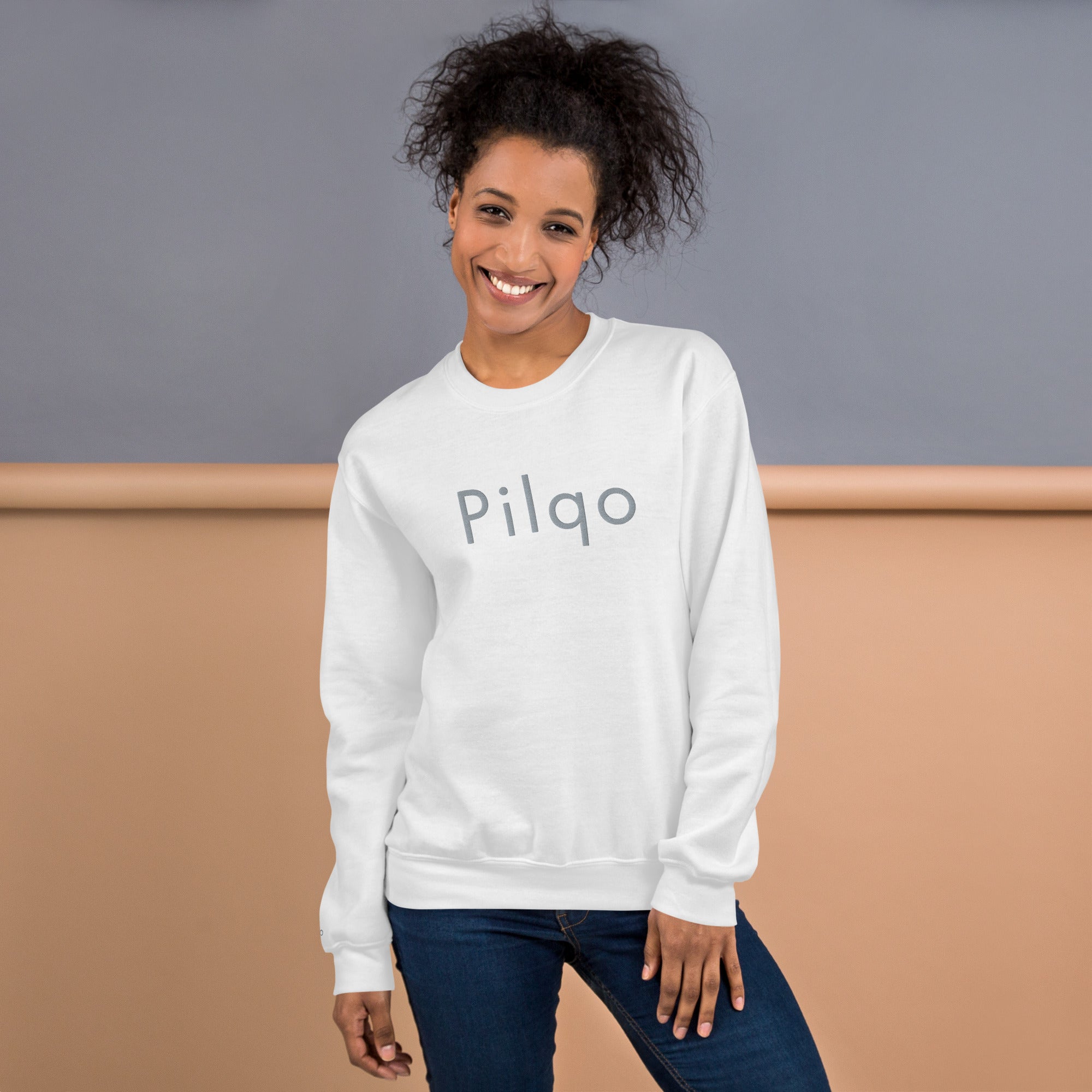 Sweatshirt with embroidery text