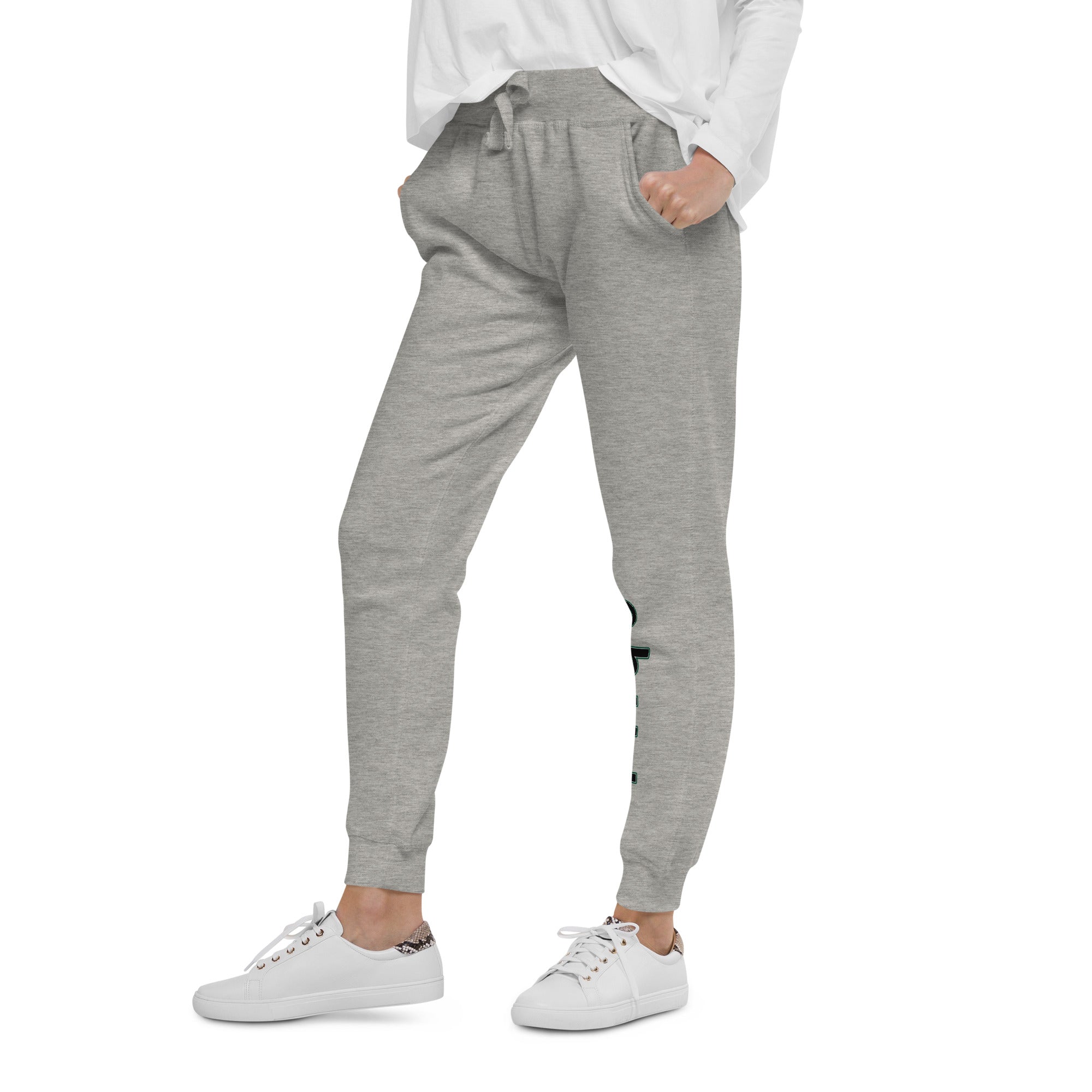 Fleece sweatpants with Pilqo text