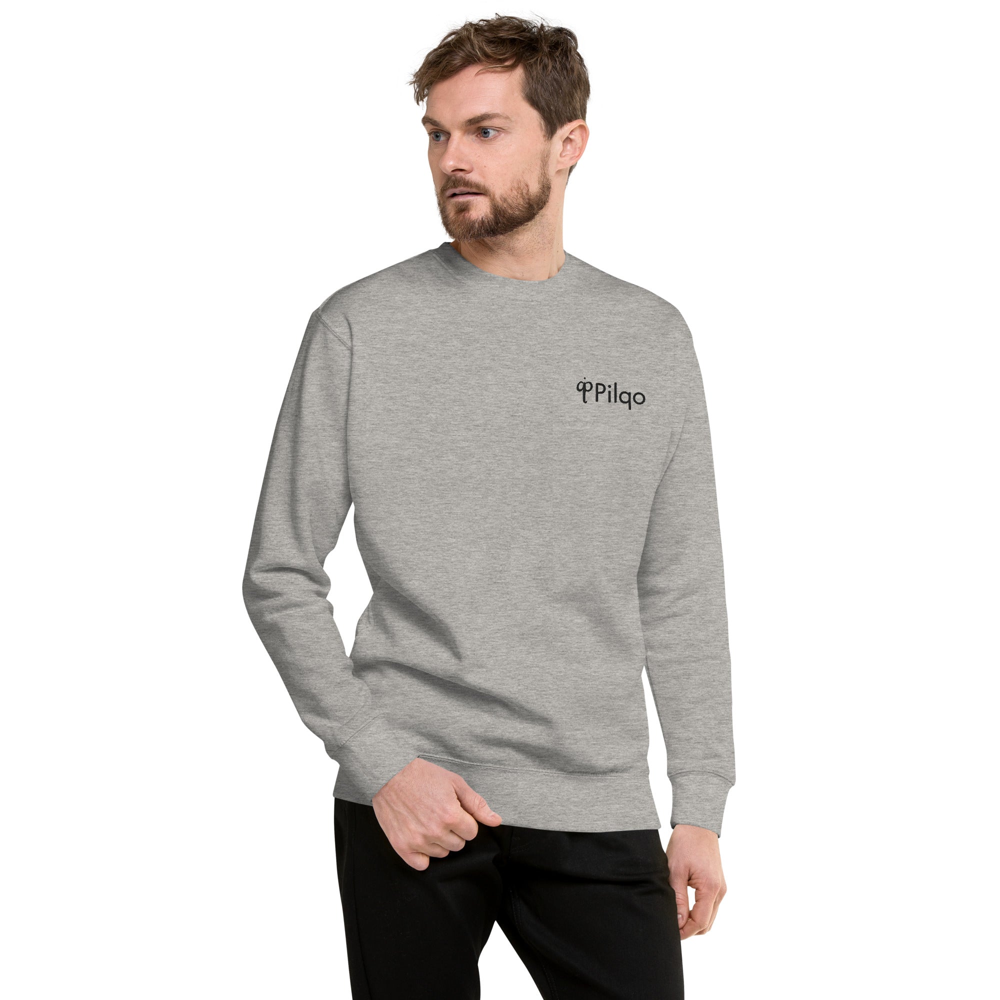 Sweatshirt with embroidery logo