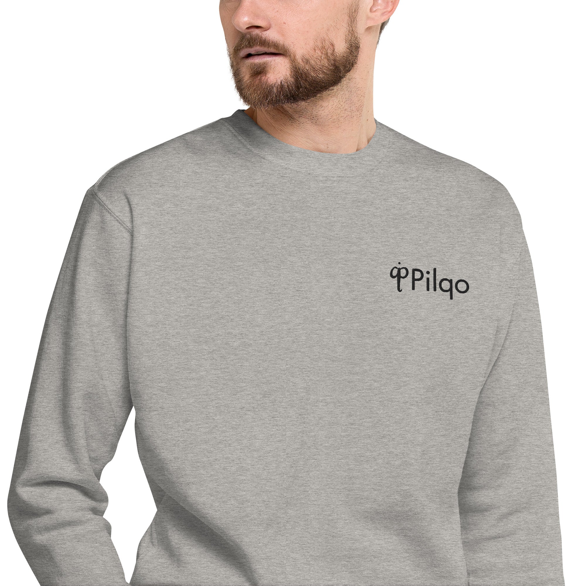 Sweatshirt with embroidery logo