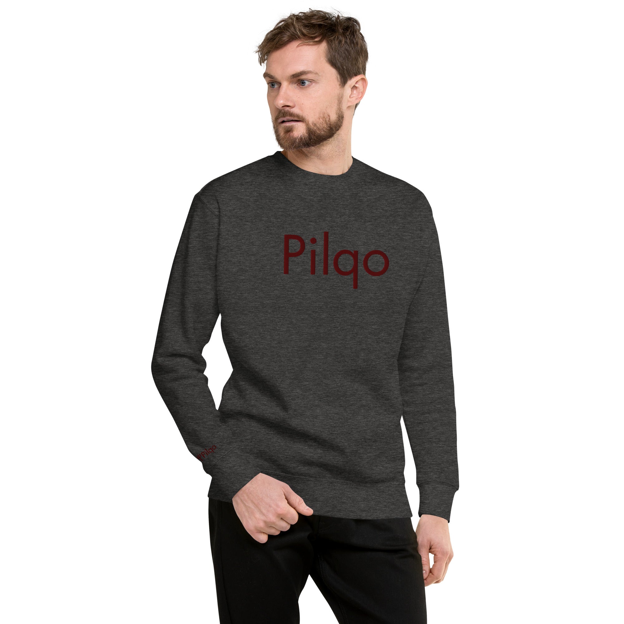 Premium-Sweatshirt mit kastanienbraunem gesticktem Text und Logo am Handgelenk