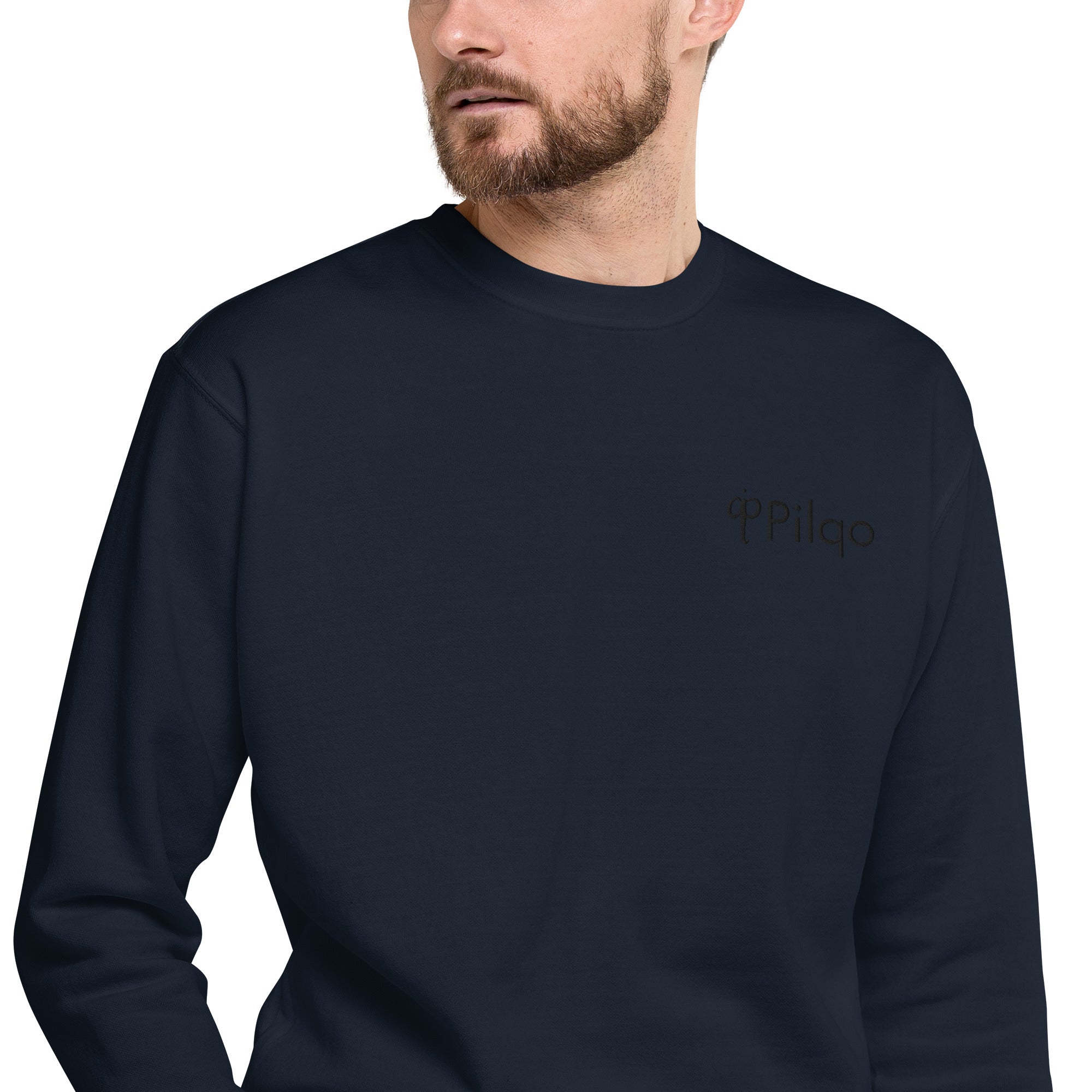 Sweatshirt with embroidery logo