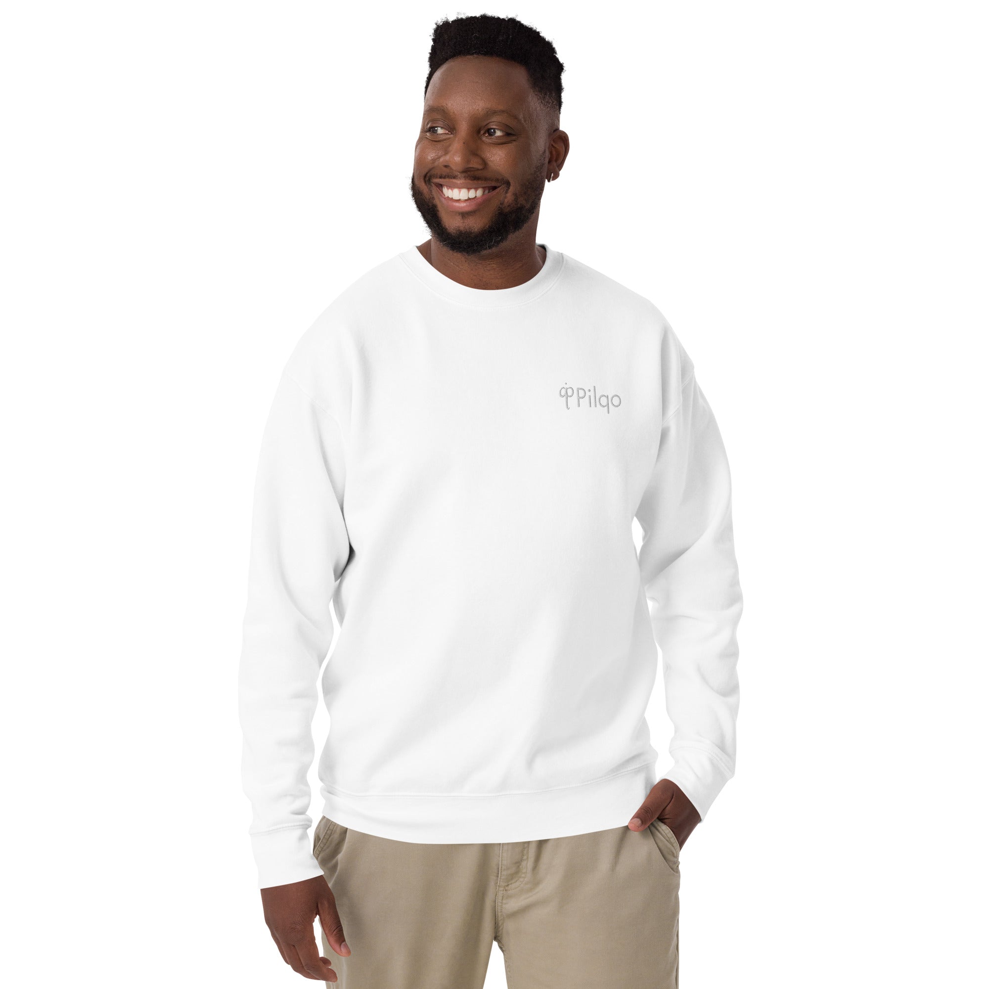 Sweatshirt with embroidery logo