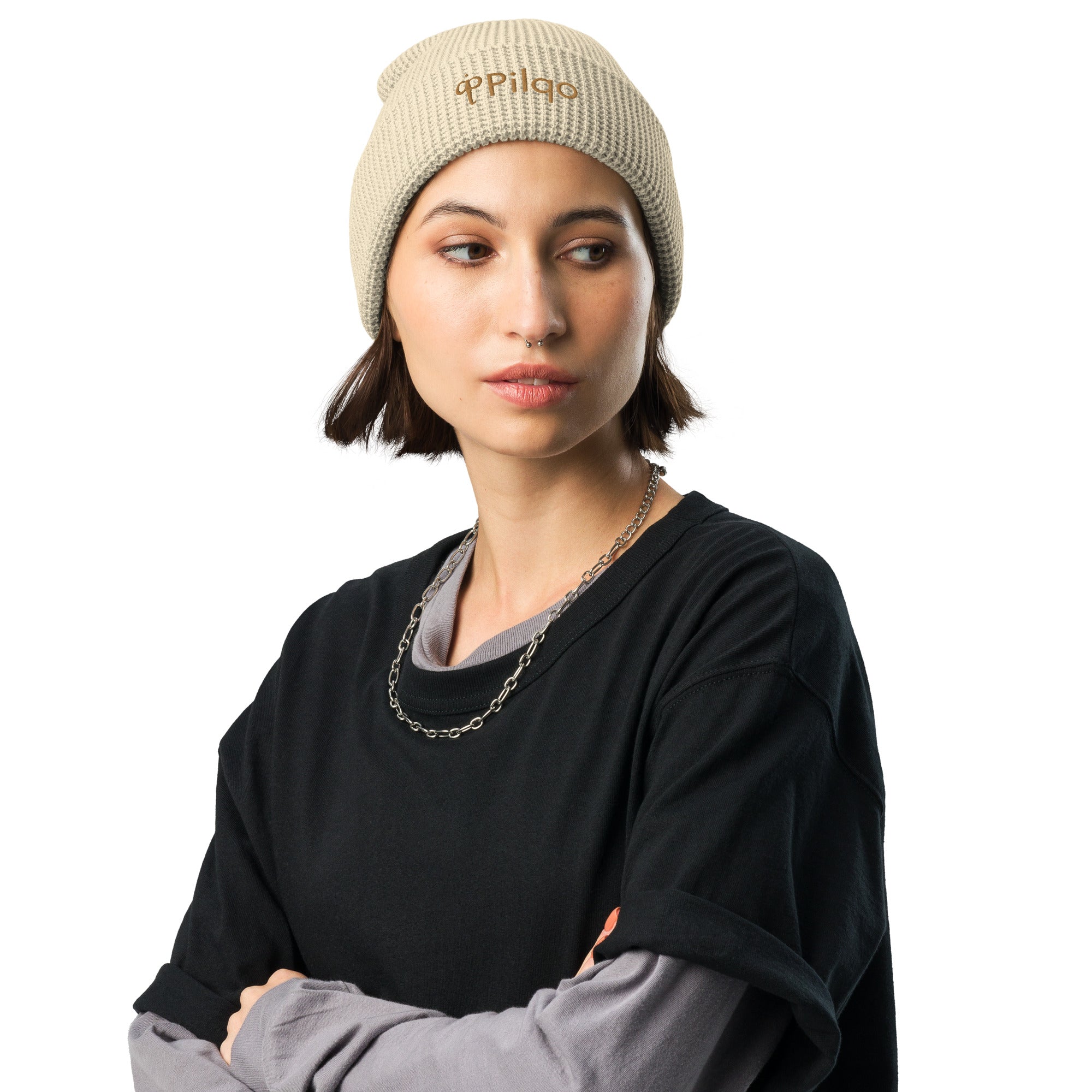 Waffle beanie with old gold logo