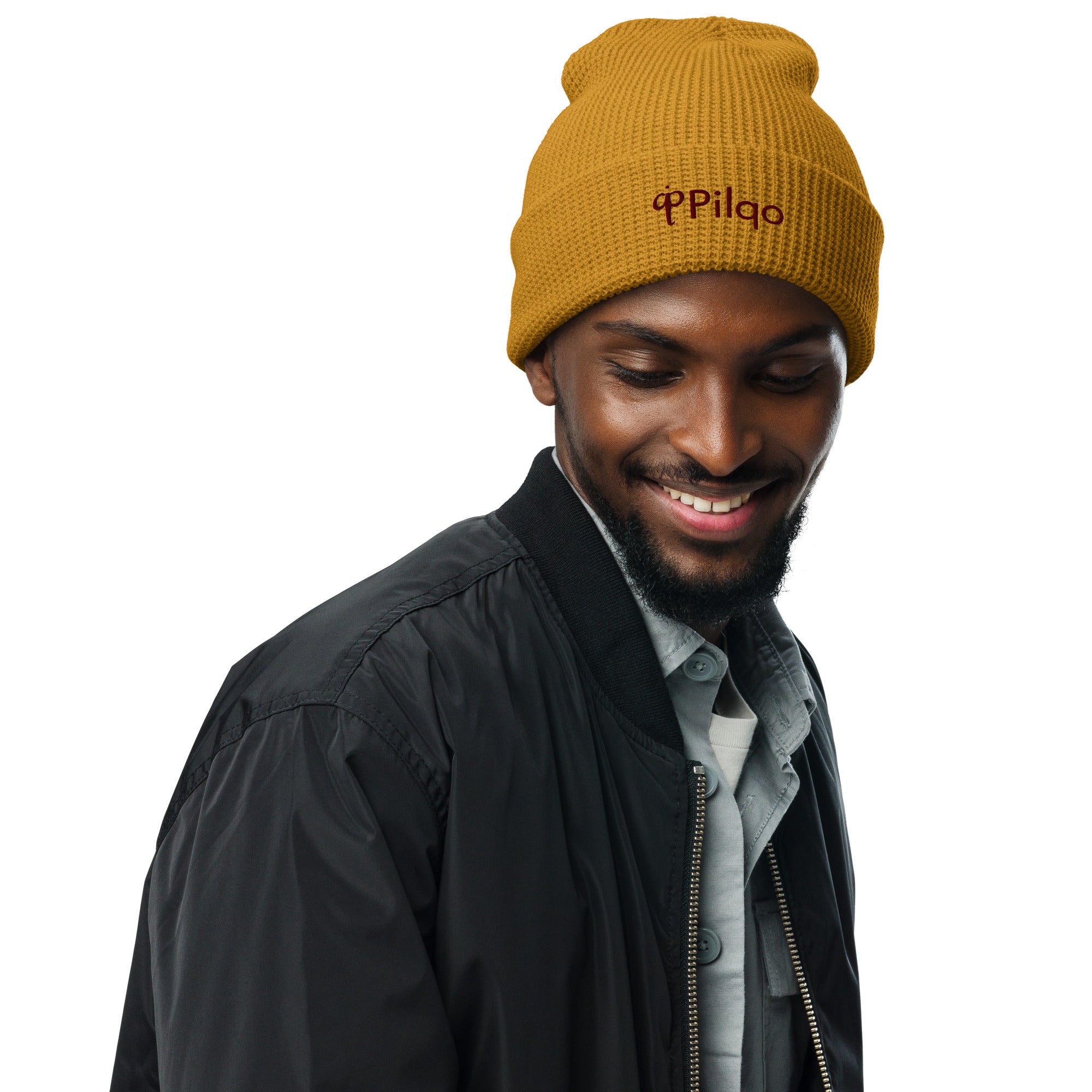 Waffle beanie with maroon 3D logo