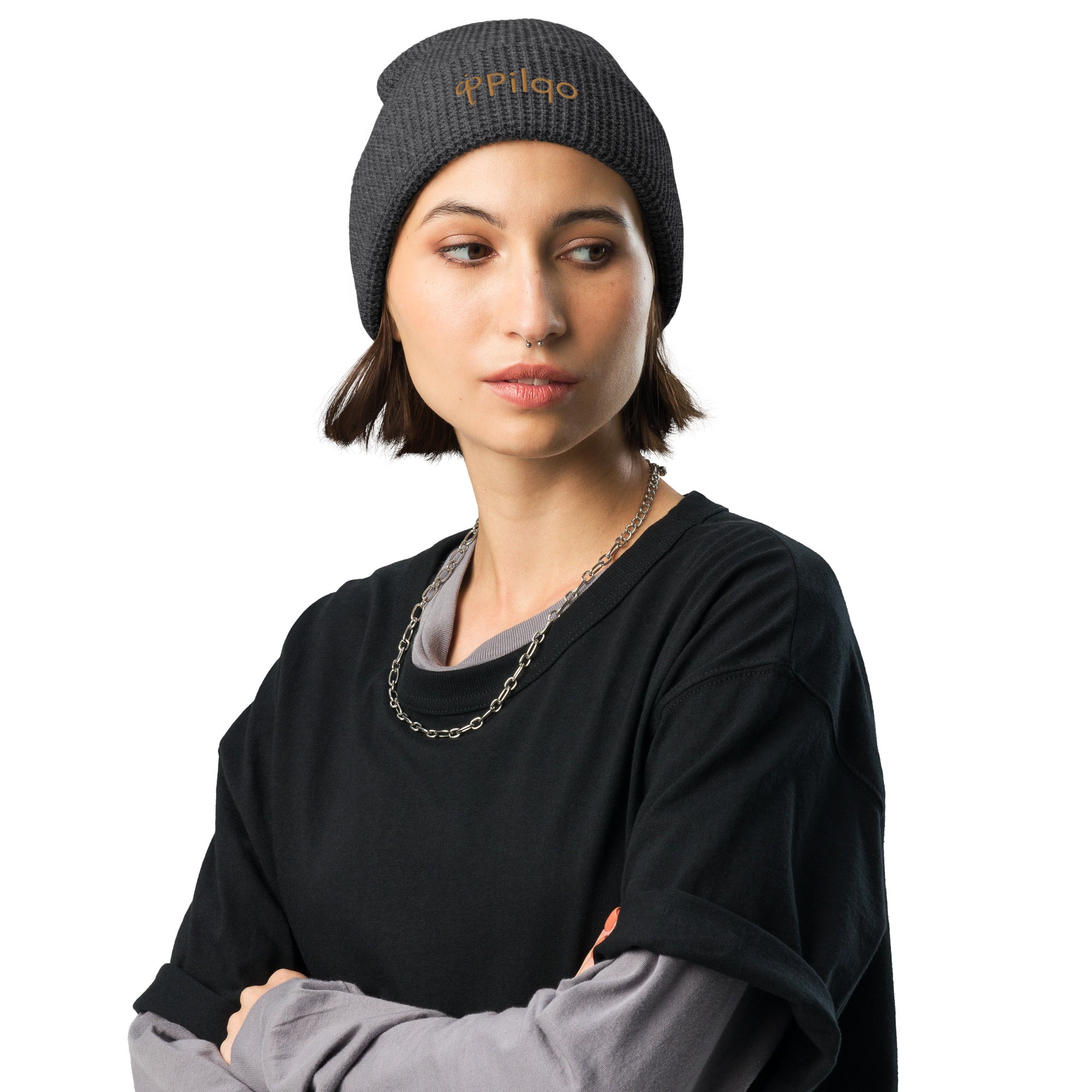 Waffle beanie with old gold logo