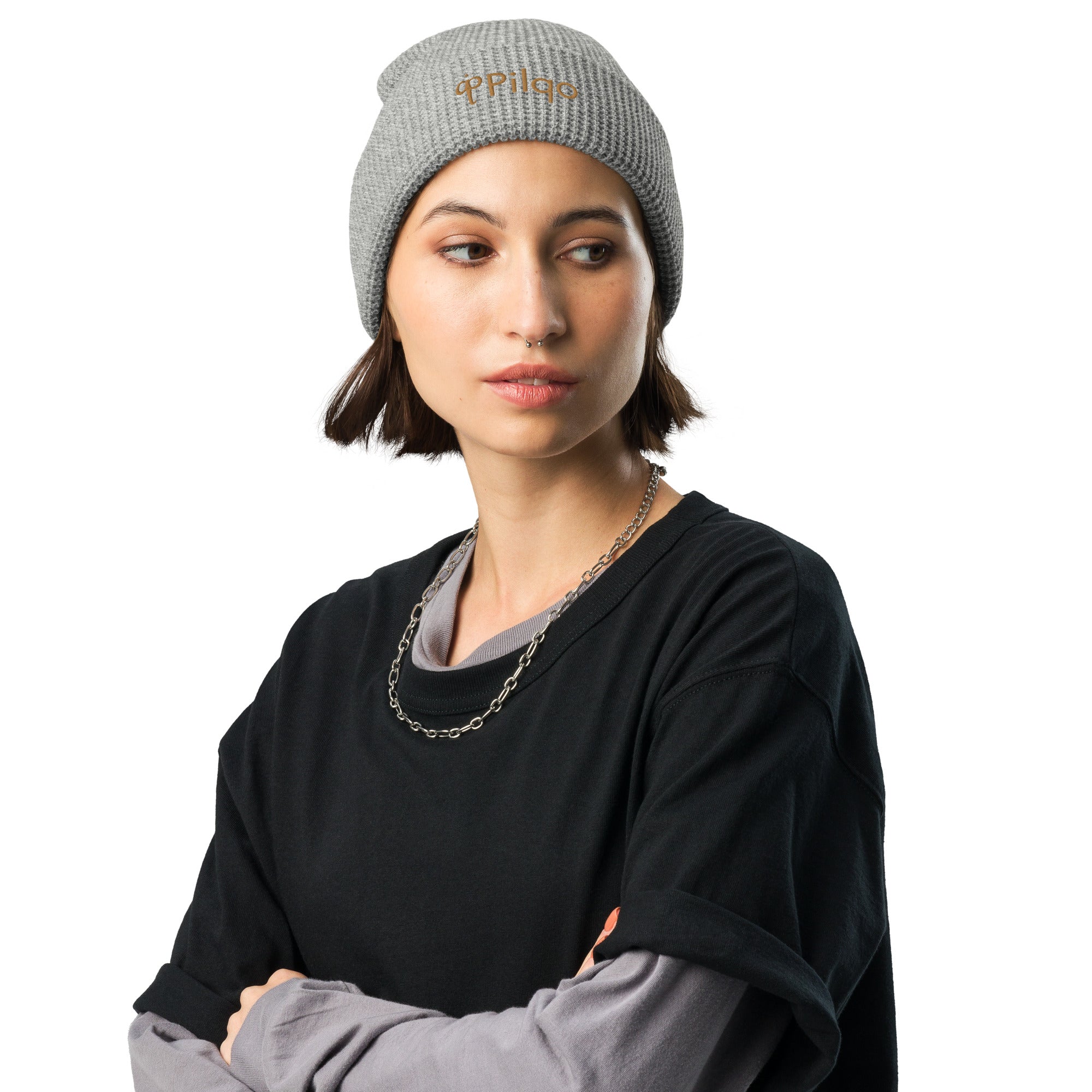 Waffle beanie with old gold logo