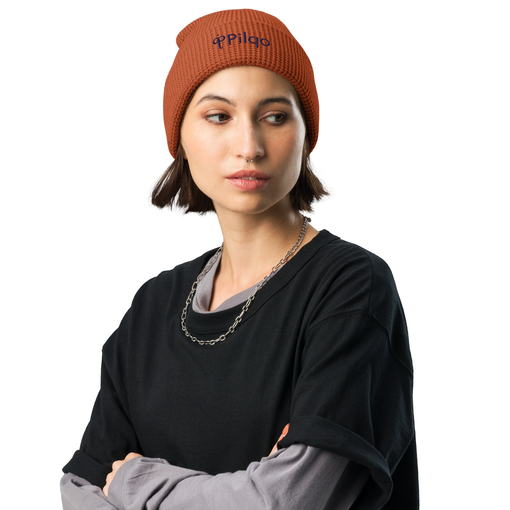 Waffle beanie with navy 3D logo